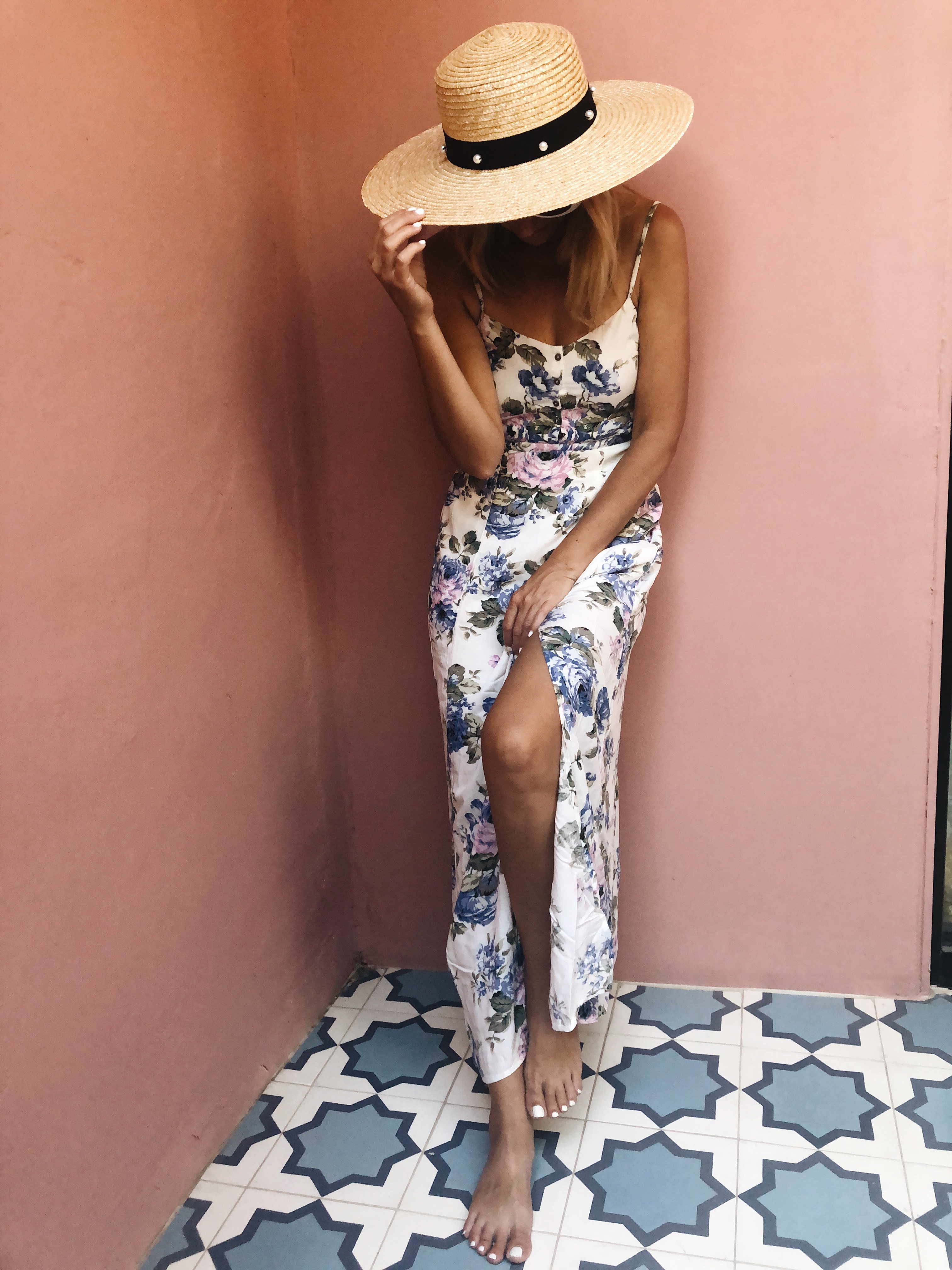 MUST HAVE SUMMER MAXI DRESSES- Jaclyn De Leon Style + floral maxi dress + boho chic + bohemian summer stye + straw hat + retro sunglasses + abercrombie & fitch + casual beach style + street style