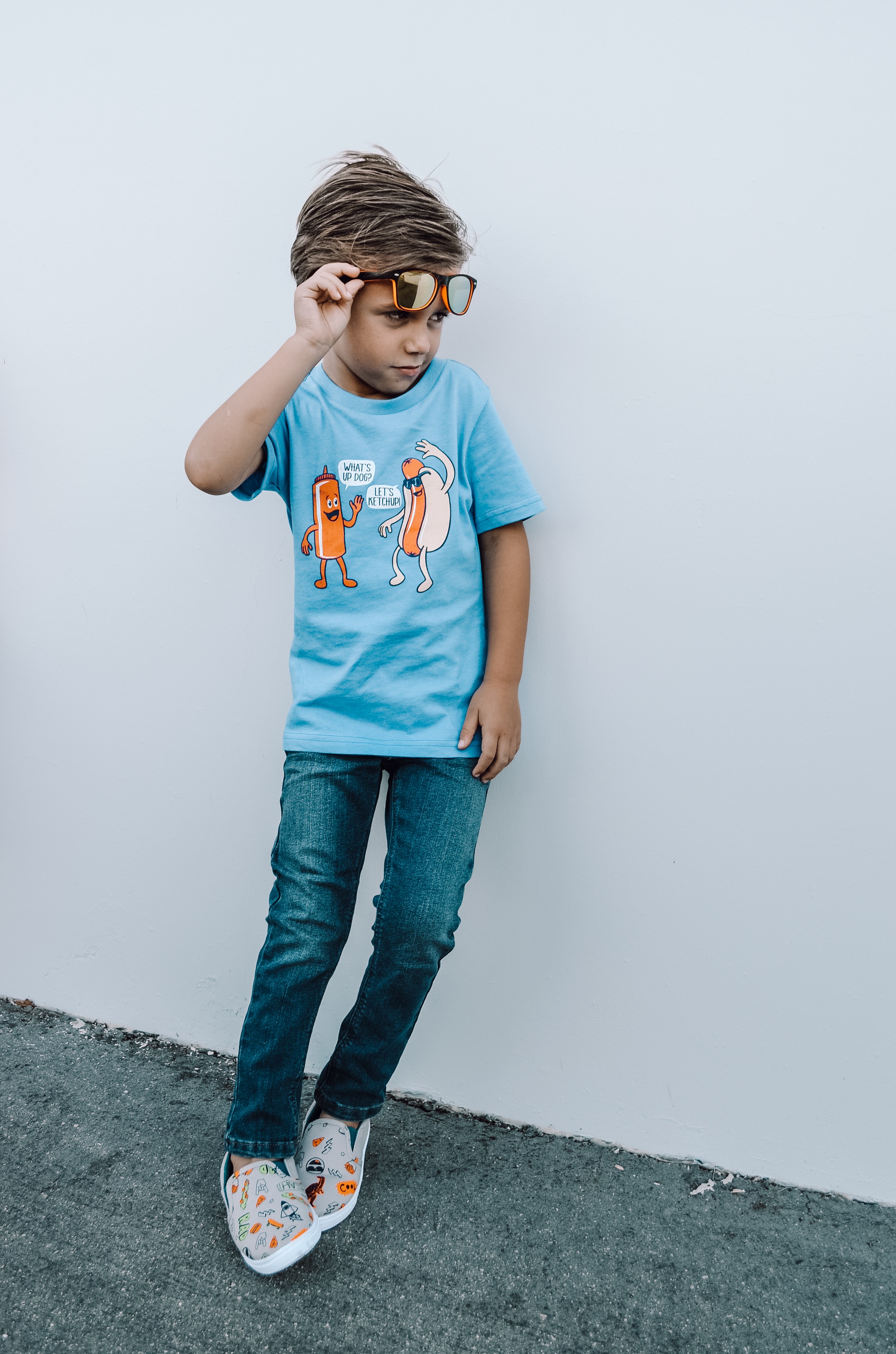 BACK TO SCHOOL WITH FABKIDS- Jaclyn De Leon Style + KID STYLE + HIGH TOPS + SUNGLASSES + KID LIFE + MOM LIFE + GETTING READY FOR SCHOOL + CHILDREN SNEAKERS + GRAPHIC TEE + DENIM + KIDS FOR REAL + FALL STYLE + SCHOOL OUTFITS