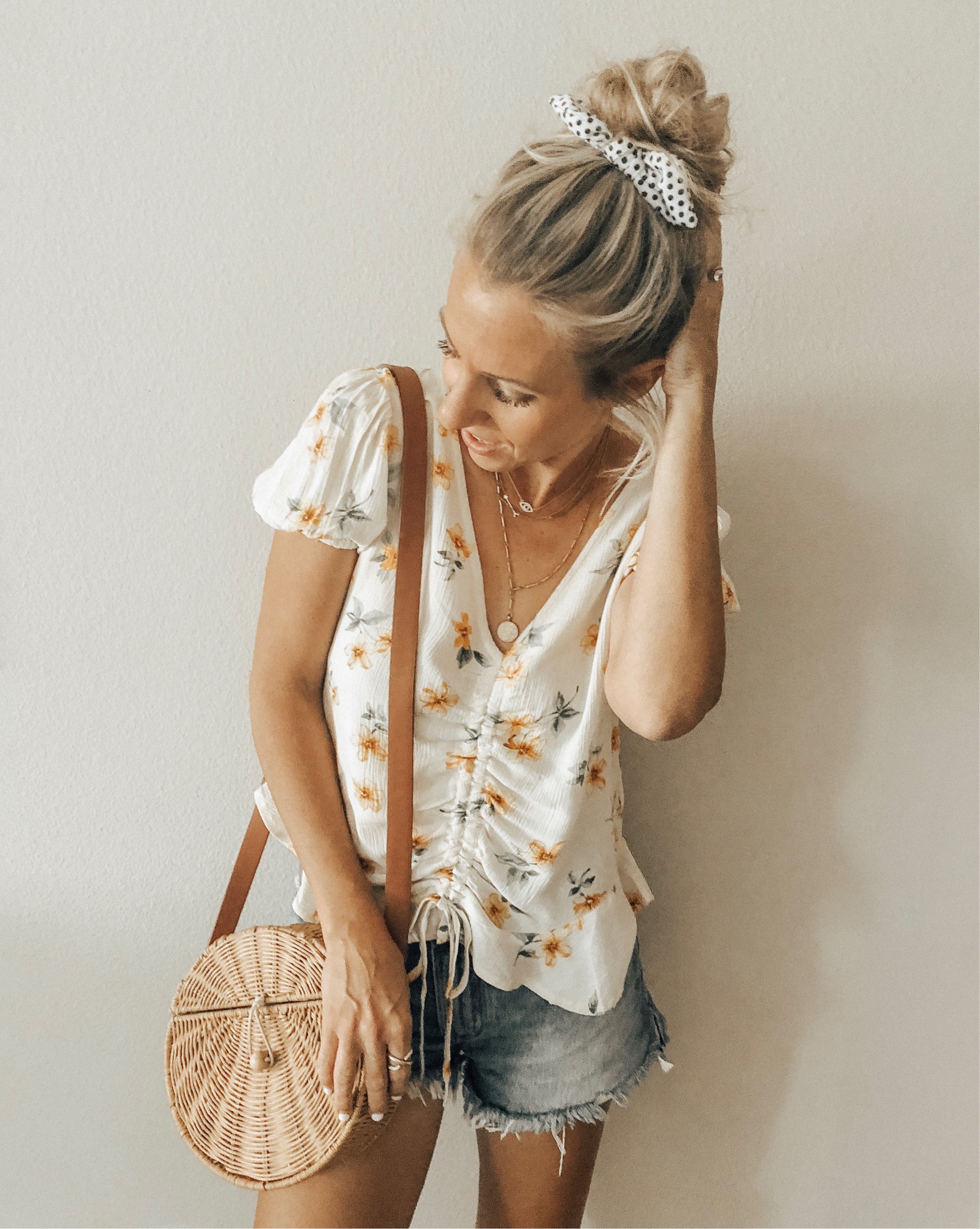 3 HAIR TRENDS TO WEAR NOW + $750 NORDSTROM GIFT CARD GIVEAWAY- Jaclyn De Leon Style + HAIR STYLE + SUMMER HAIR + HEAD SCARF + HEADBAND + SCRUNCHIE + HAIR ACCESSORIES + BANDANA + HEAD WRAP + STYLING LONG HAIR + PONY TAIL