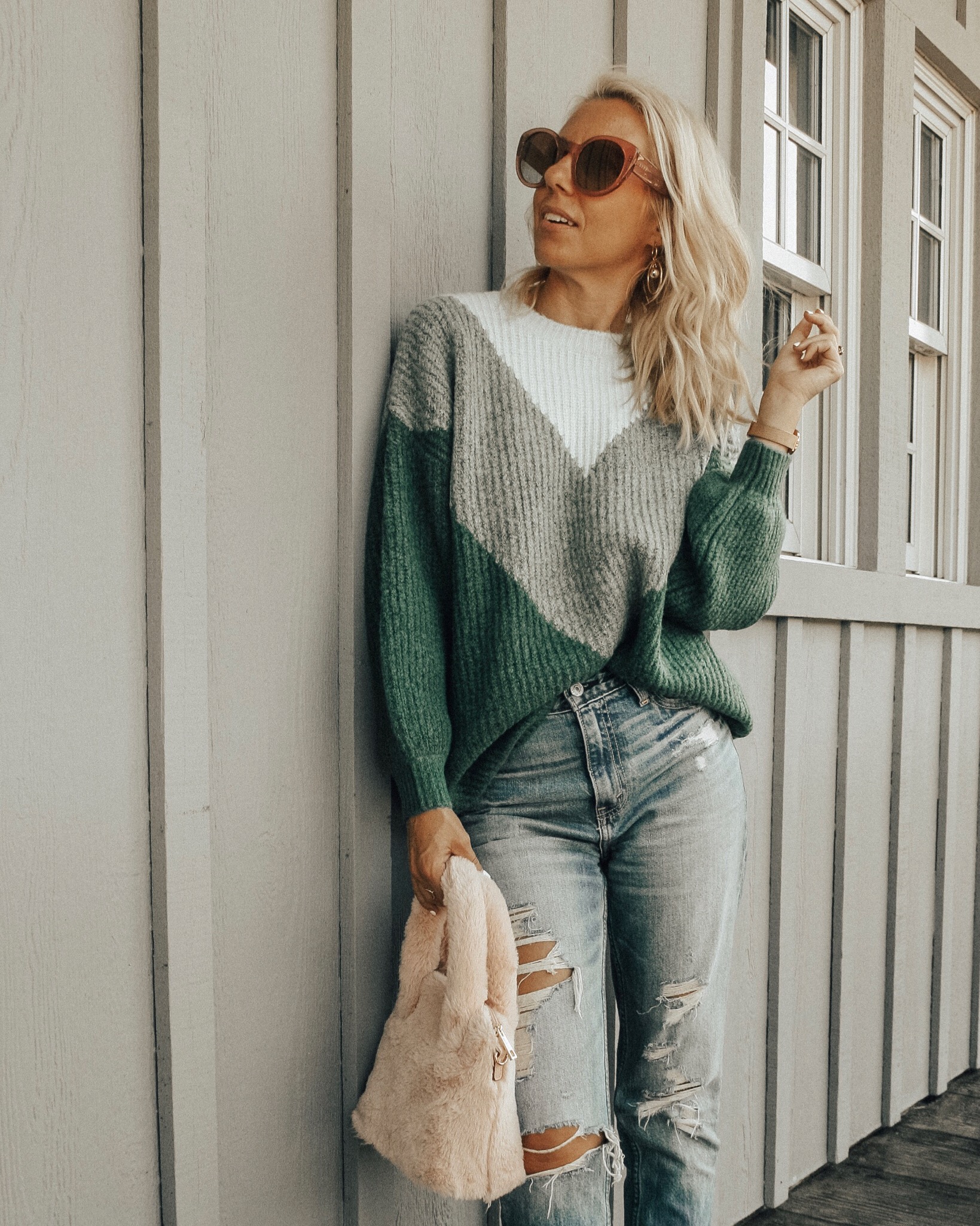 OCTOBER TOP 10- Jaclyn De Leon Style + casual sweater + chevron print + fall fashion + #sweaterweather + affordable fashion + winter style + casual street style + denim + mom style + stripes + faux fur handbag + retro style + oversized sunglasses + forever 21