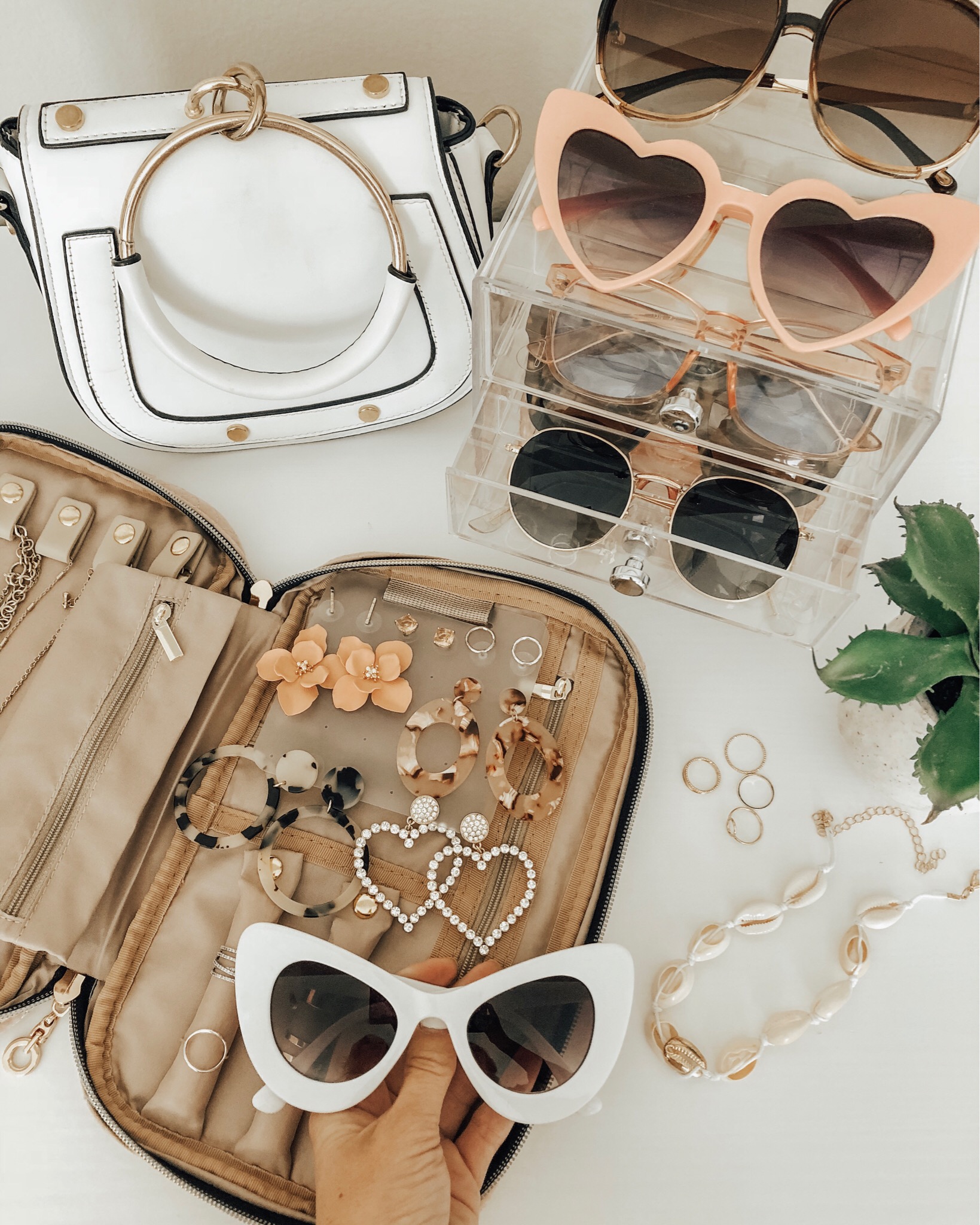 AMAZON FINDS- Jaclyn De Leon Style + Must have items from sunglasses and a jewelry travel case to swimsuits and designer dupe handbags. All items are Amazon prime with free shipping and several are under $10. One stop shopping for all your needs