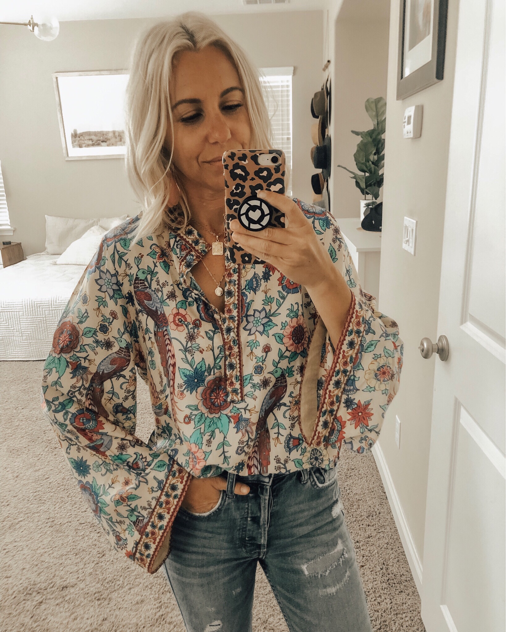 MAY TOP 10- Jaclyn De Leon Style + This month was all about the Amazon finds! 8 out of the top 10 were from Amazon and I'm not one bit surprised. This boho stye top is so good I wore it 3 times in the past 2 weeks.