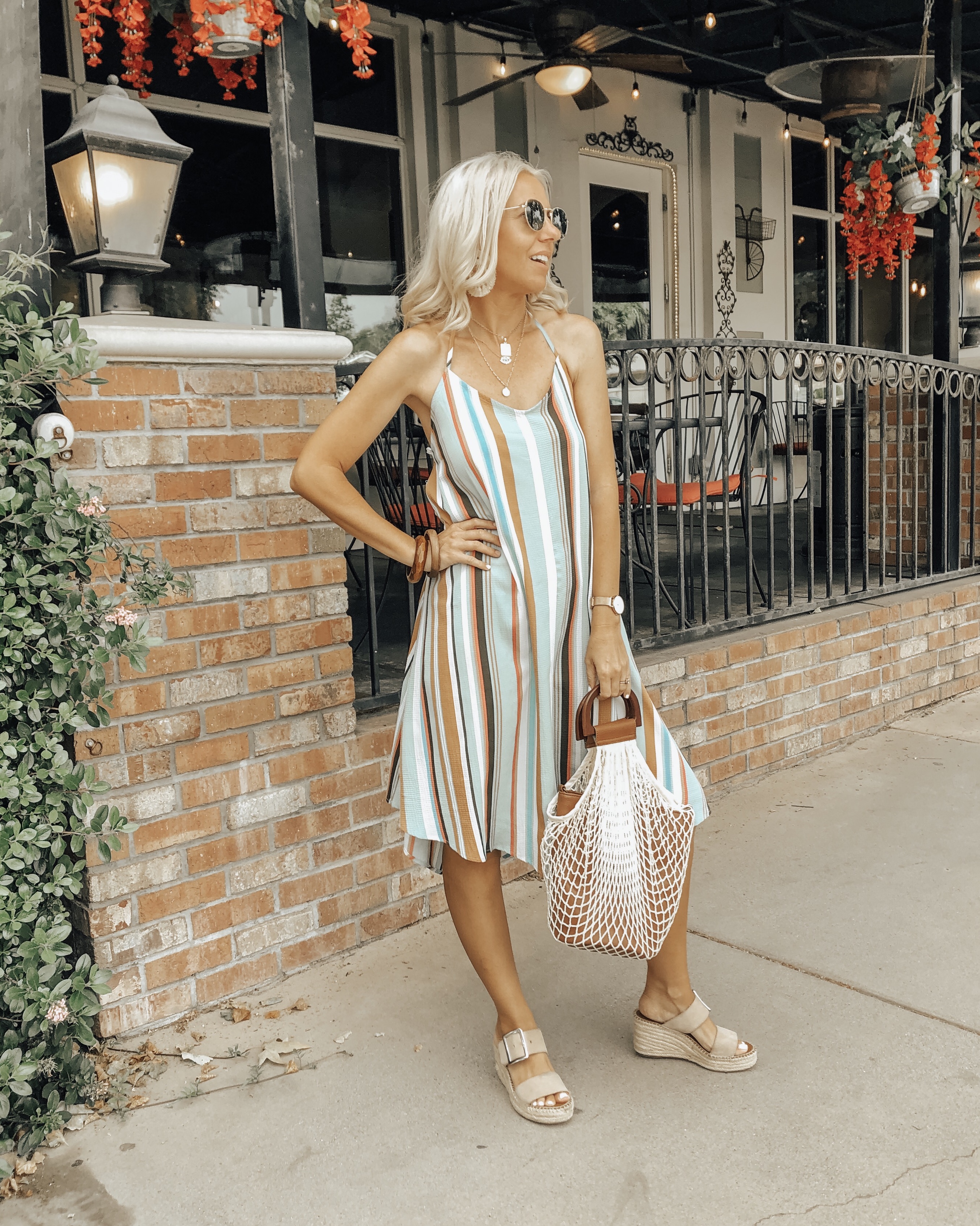 SUMMER DRESSES UNDER $40 FROM WALMART- Jaclyn De Leon Style + Summer is officially here and if you haven't stocked up on Summer dresses nows the time. Sharing all the best affordable dresses to wear now