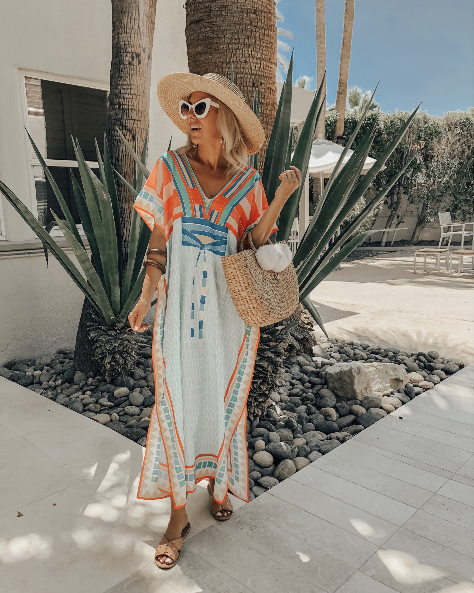 JUNE TOP 10- Jaclyn De Leon Style- No surprise that 8 out of the top 10 sellers were Amazon Finds. Favorites from boho dresses, to jewelry organizer, espadrilles and the glow and get it stick.