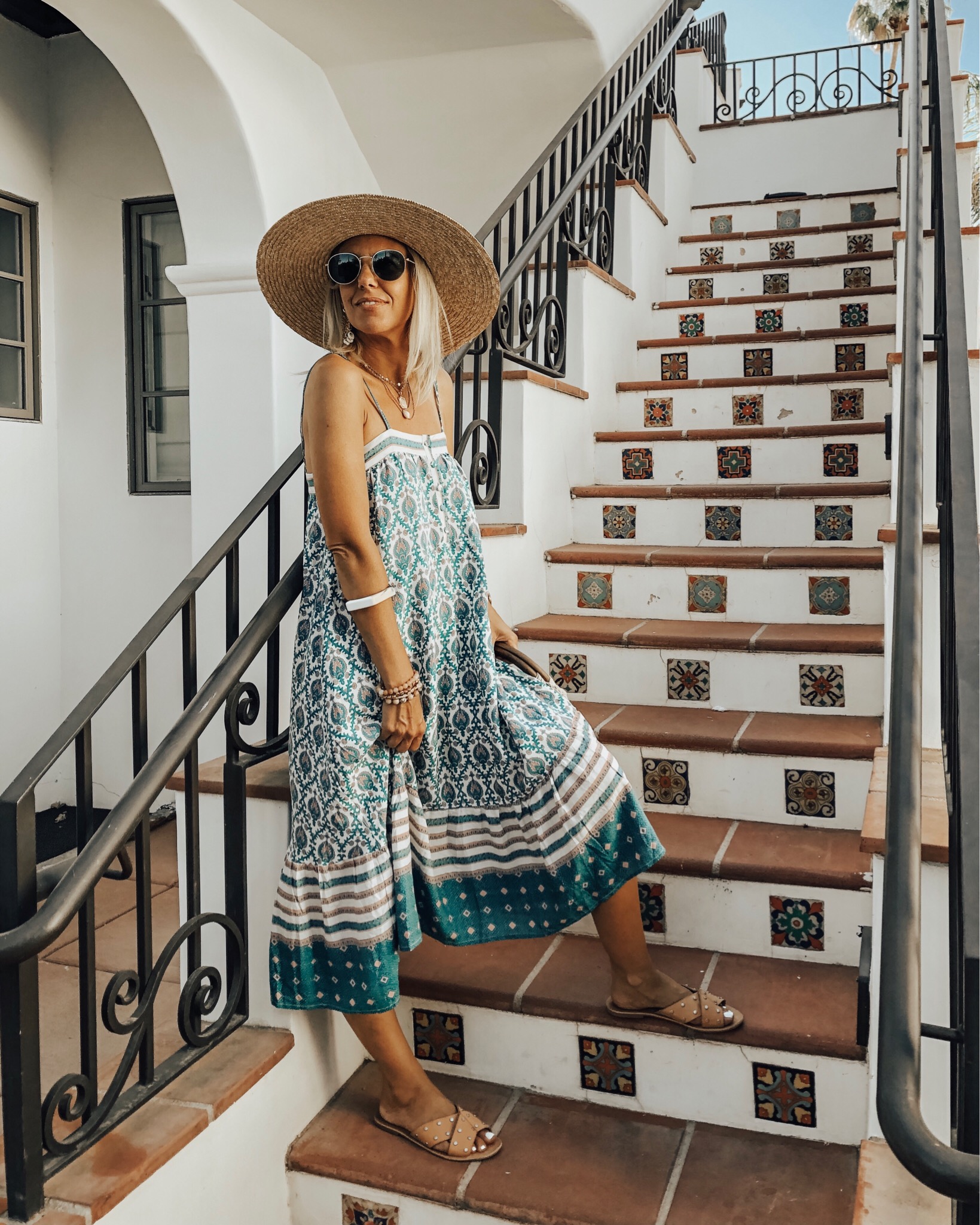 JUNE TOP 10- Jaclyn De Leon Style- No surprise that 8 out of the top 10 sellers were Amazon Finds. Favorites from boho dresses, to jewelry organizer, espadrilles and the glow and get it stick.