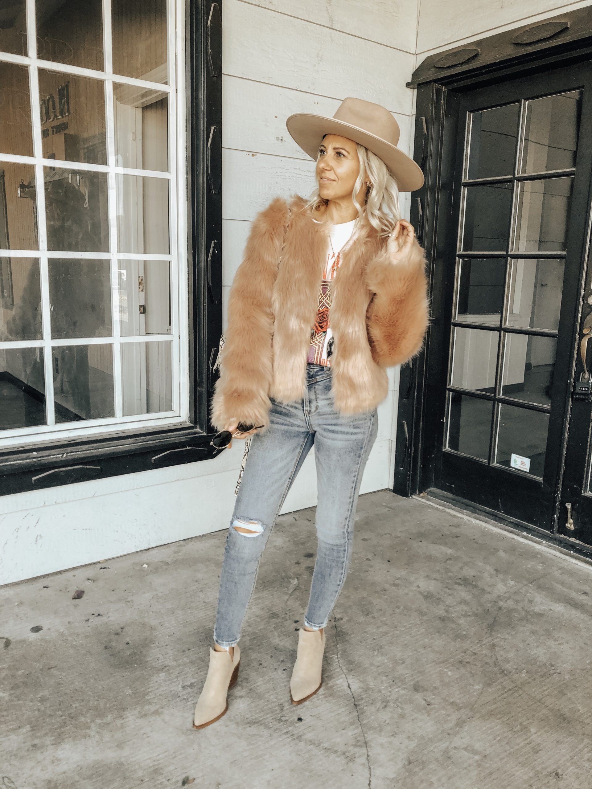 THE COZIEST FAUX FUR JACKETS + COATS- Jaclyn De Leon Style + Sharing the best of faux fur at great affordable price points. Throw it over a graphic tee + jeans or a plaid dress for a dressier look