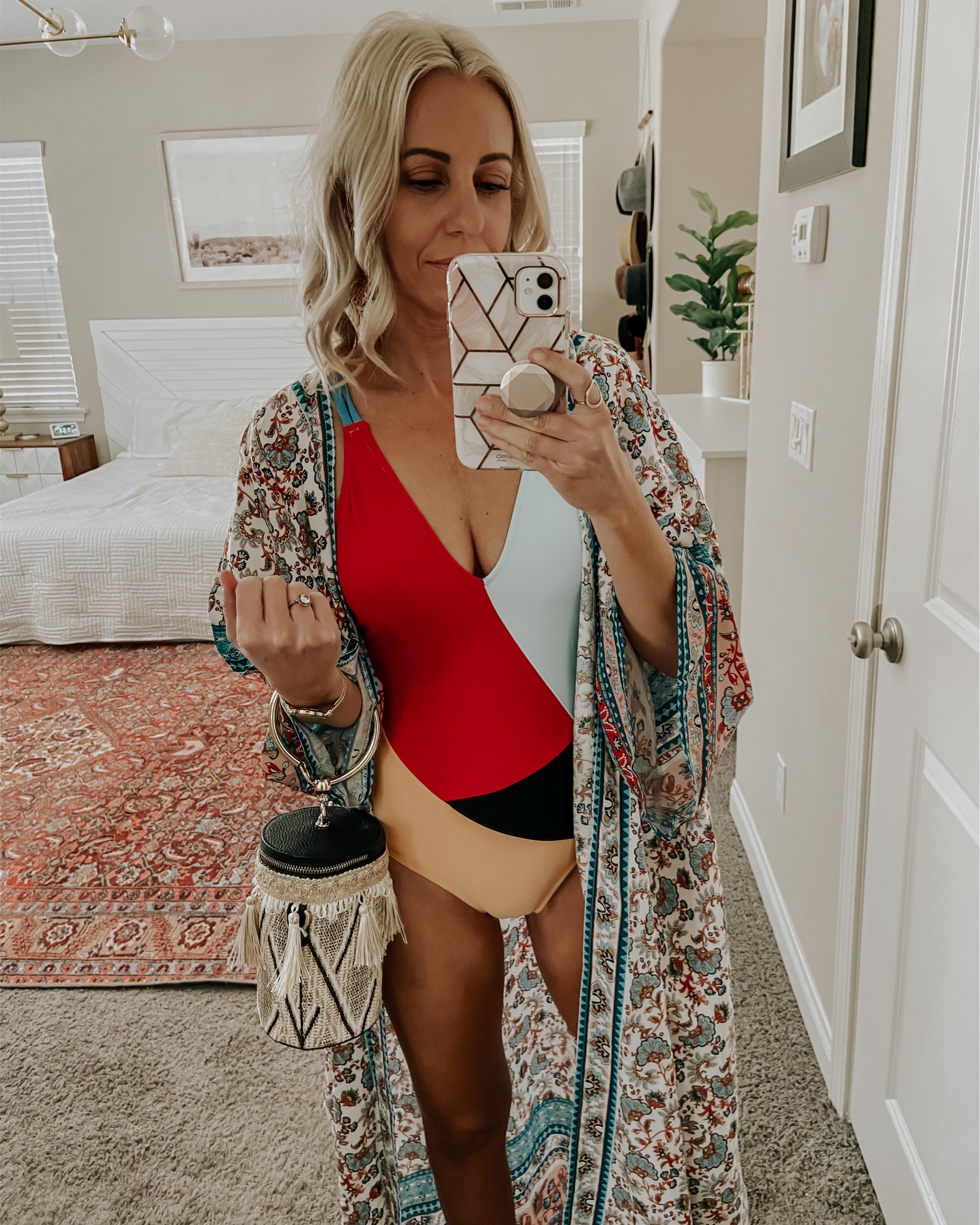 AMAZON ROUNDUP- FEBRUARY 2020- Jaclyn De Leon Style+ Sharing all my favorite Amazon finds from the month of February. Tons of cute spring break looks including swimwear, kimonos, dresses and more.