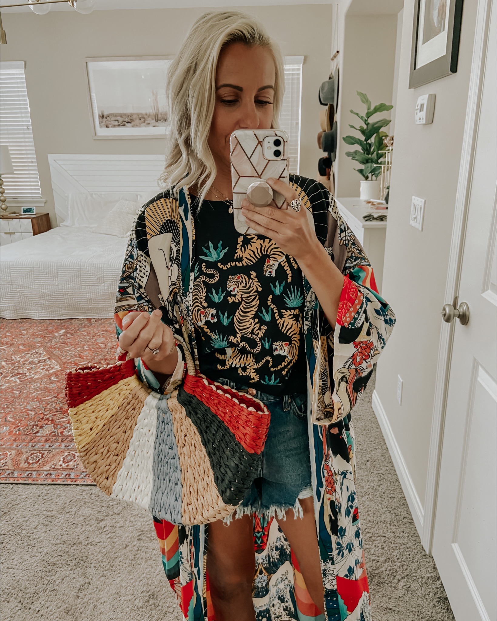 AMAZON ROUNDUP- MARCH 2020- Jaclyn De Leon Style + rounding up my Amazon finds for the month including cute sandals, swimsuits + kimonos, spring dresses and more