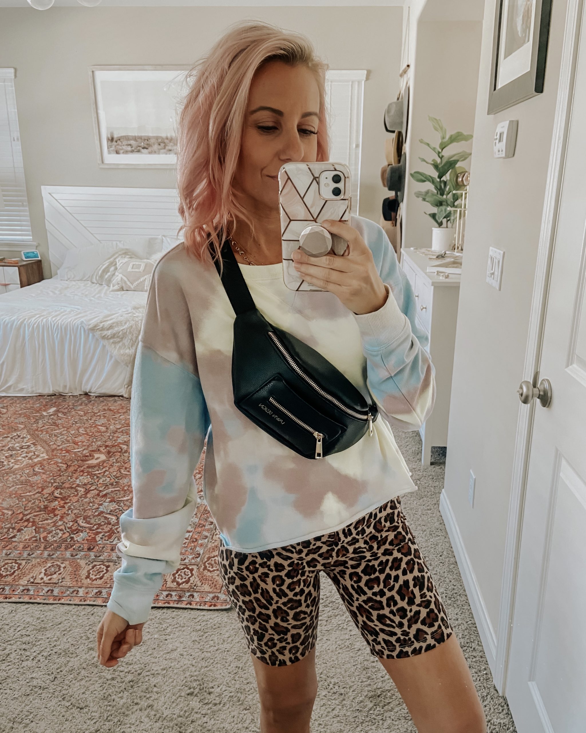 TIE DYE + LEOPARD- Jaclyn De Leon Style + sharing several ways to pattern mix with leopard and tie dye from comfy casual to all dressed up. Style tips included