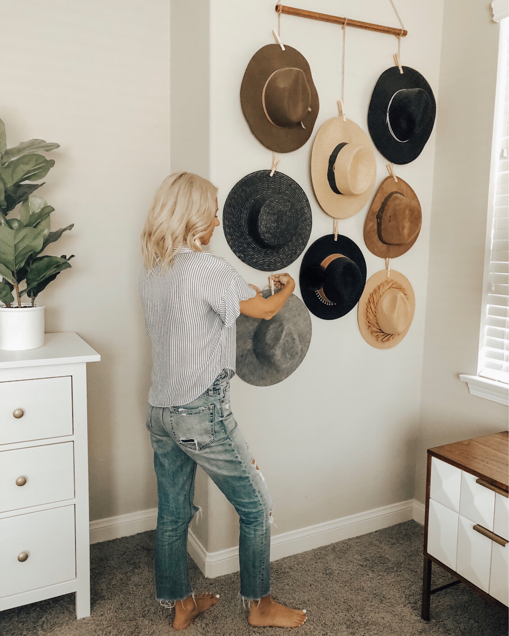 MASTER BEDROOM TOUR- Jaclyn De Leon Style+ Sharing a tour of my bedroom including my new bedding, diy hat wall, dresser with details and more