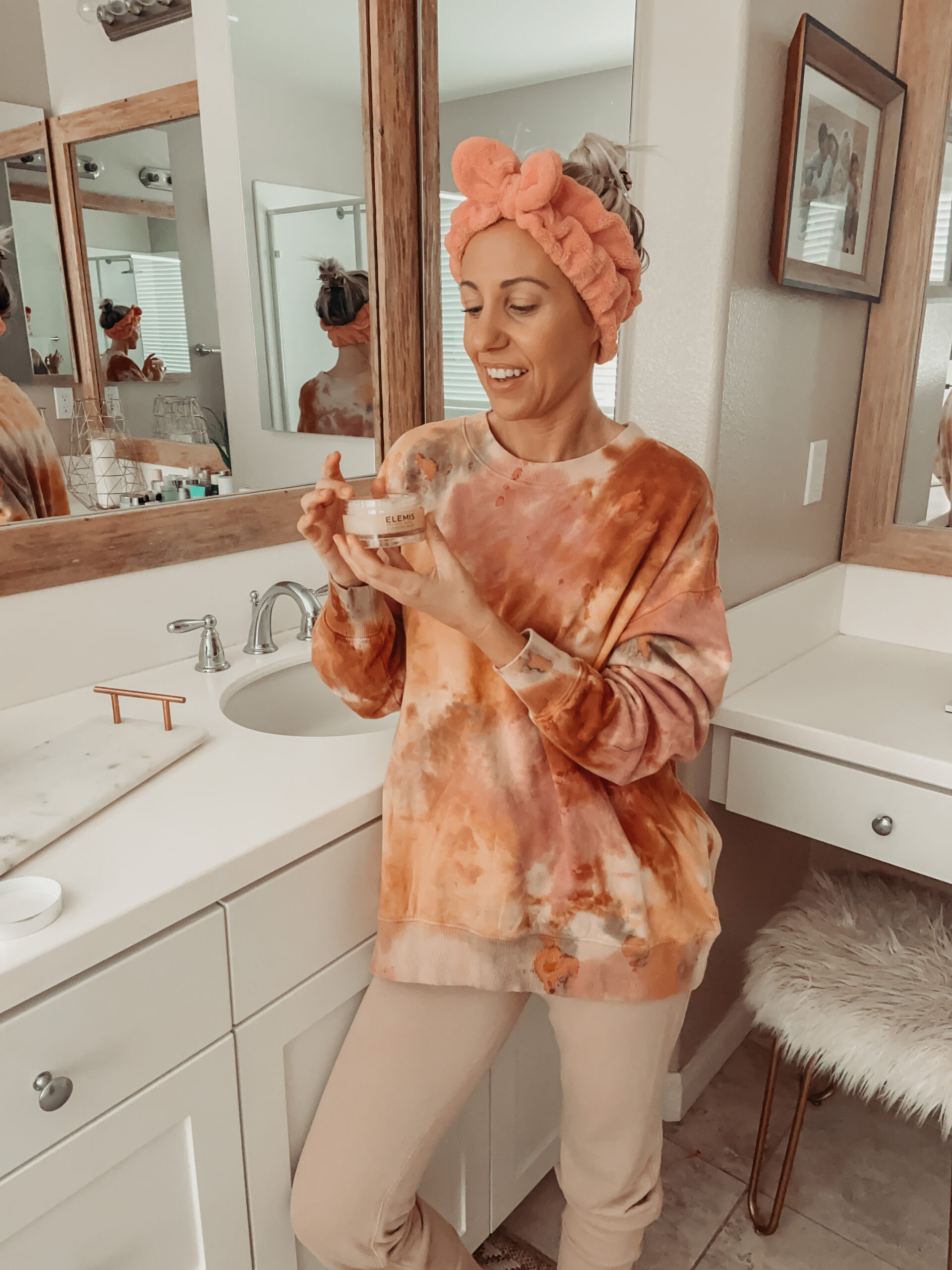 CLEANSING BALM- WHY YOU NEED TO ADD IT TO YOUR SKINCARE ROUTINE- Jaclyn De Leon Style + sharing why I love my cleansing balm and why it's a must have in your skincare routine. Also sharing my top 3 favorite cleansing balm products