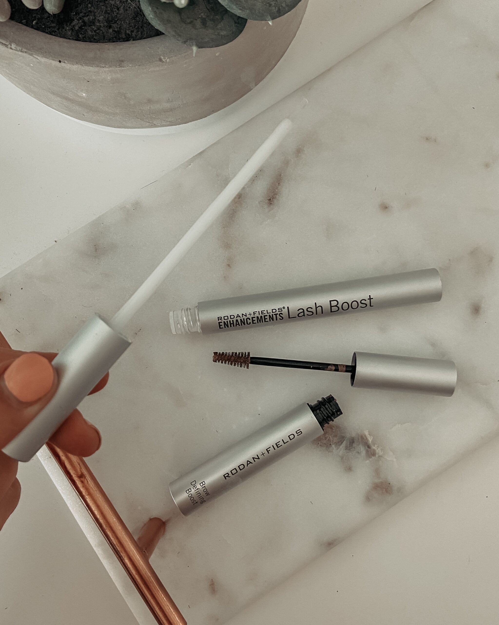 RODAN + FIELDS PRODUCT REVIEW: LASHBOOST + BROW DEFINING BOOST- Jaclyn De Leon Style. Sharing my review of lash and brow enhancing products from R+F.