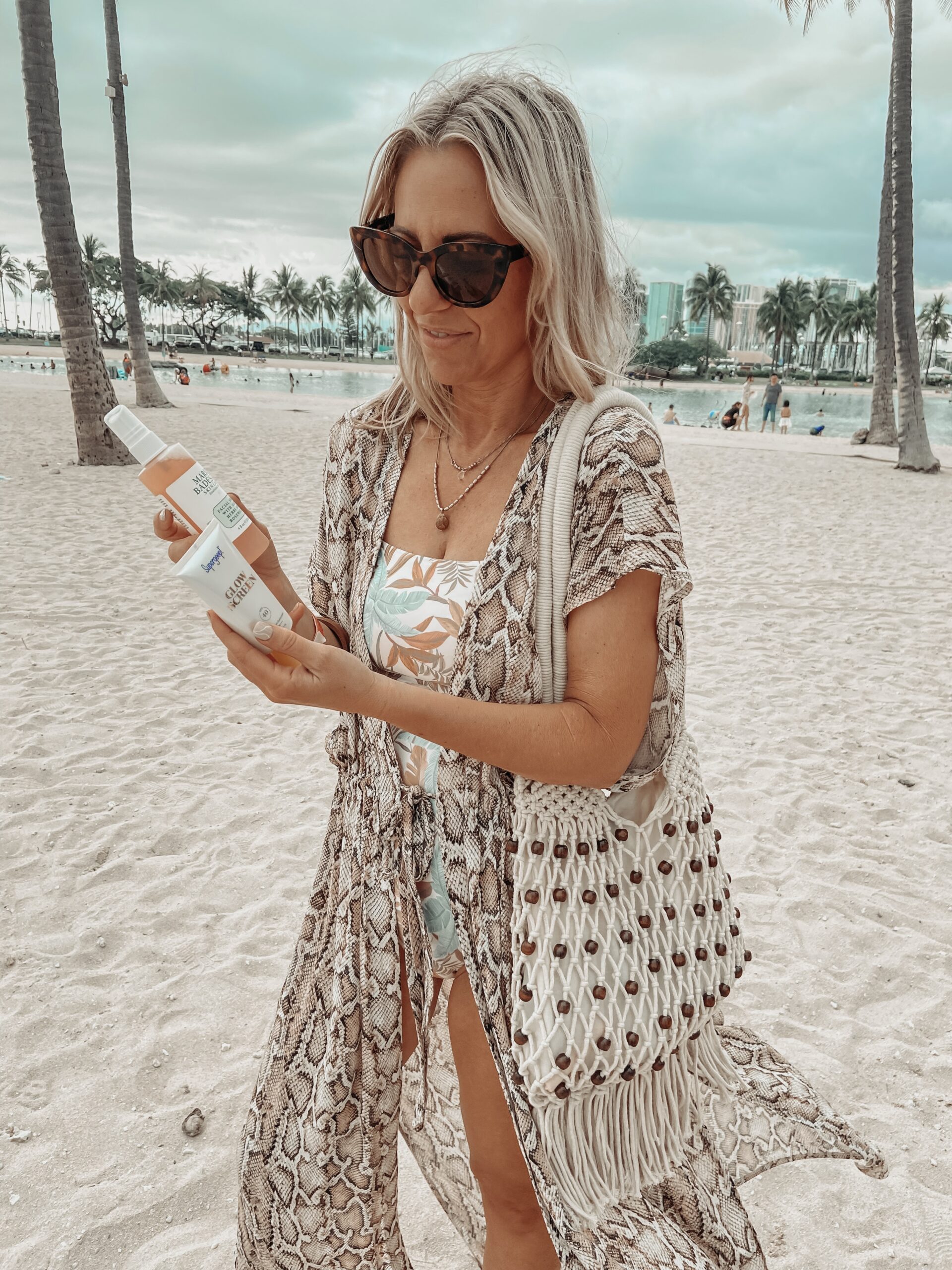 BEACH BEAUTY FAVORITES FROM WALMART-Jaclyn De Leon Style. Sharing my favorite beach beauty essentials from Walmart. Affordable beauty favorites.