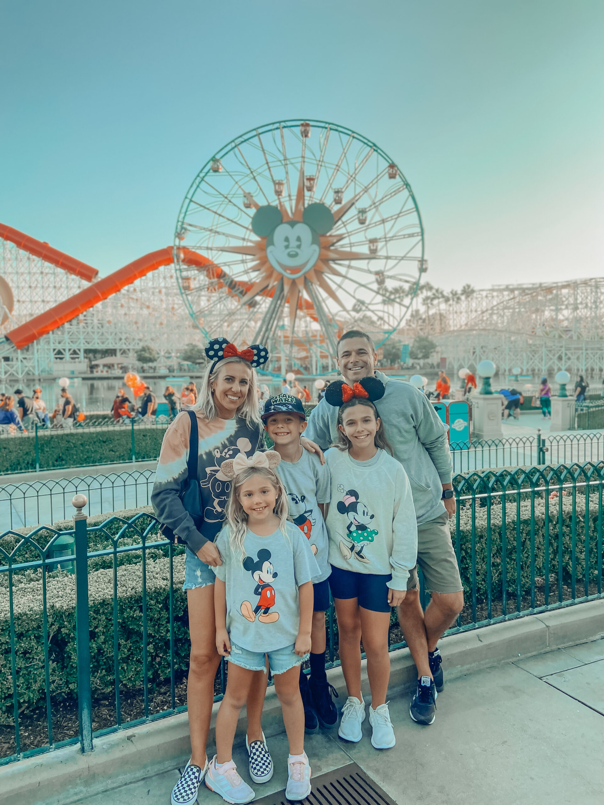 Jaclyn De Leon Style. Visiting Disneyland with our magic key passes. Our hotel stay and Disney clothing and accesories from Target and Amazon