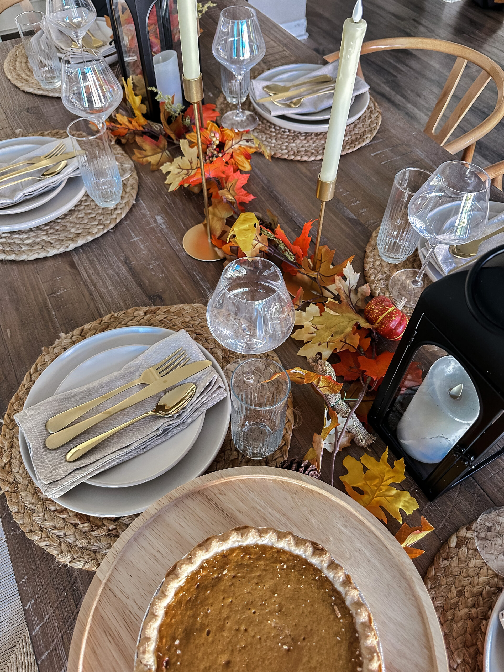 THANKSGIVING TABLE SETTING-Jaclyn De Leon style. Getting ready for thanksgiving and styling my dining room table with affordable and easy fall pieces. All items are from Walmart and can be shipped straight to your home!