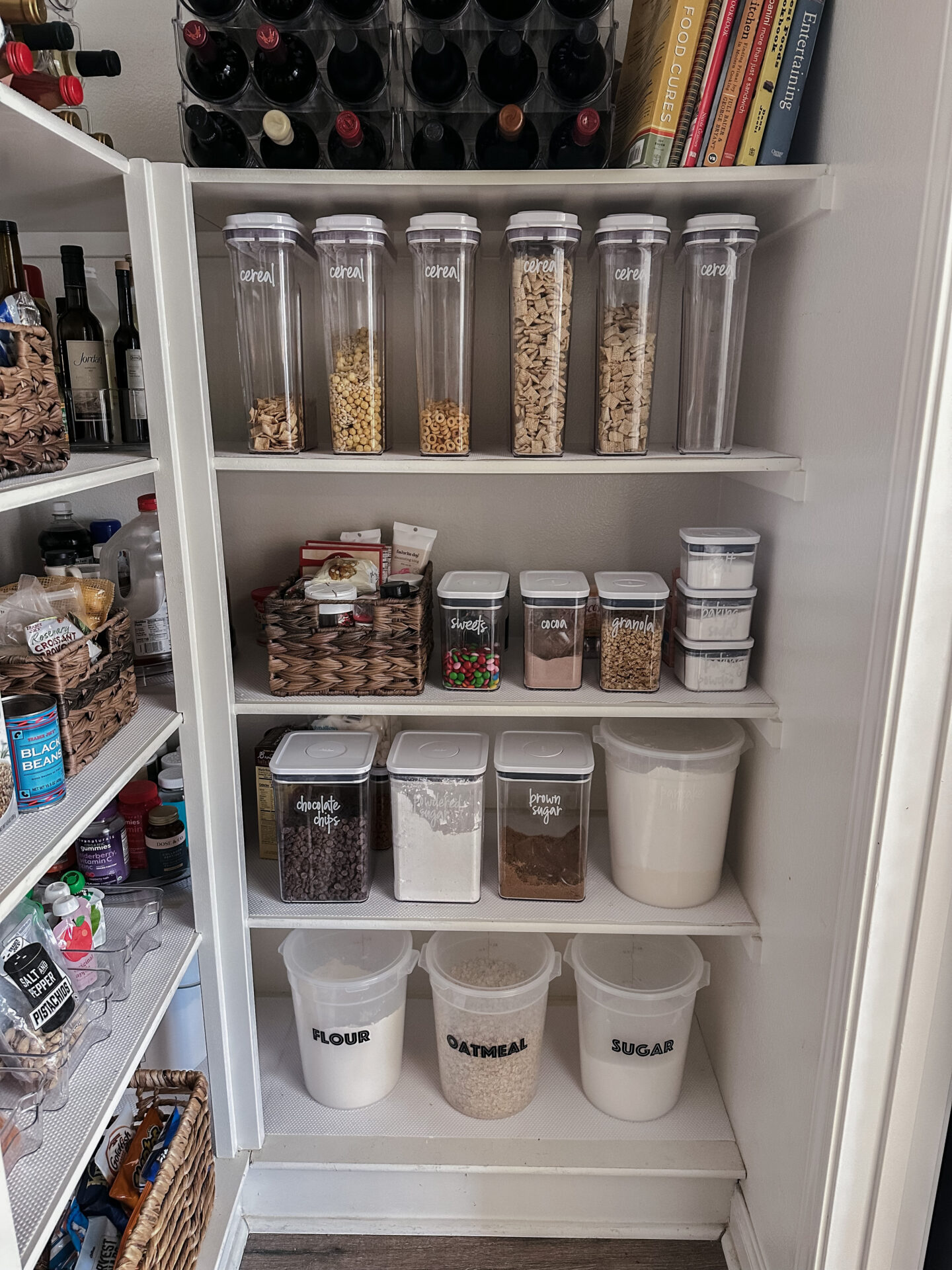 PANTRY ORGANIZATION WITH AMAZON - Jaclyn De Leon Style